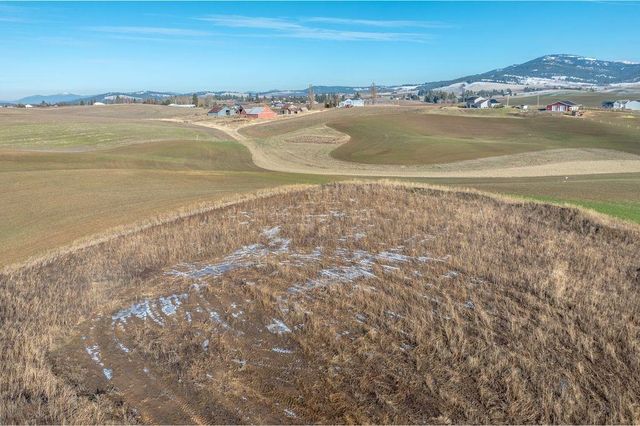 11879 E Elder Rd, Valleyford, WA 99036