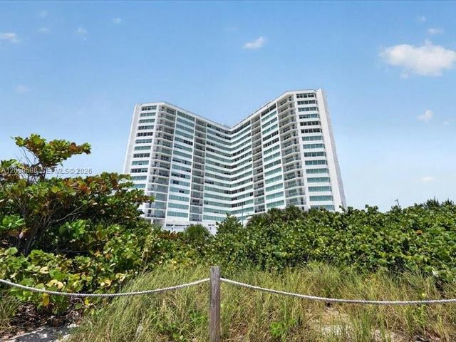 7135 Collins Avenue 331, Miami Beach, FL 33141