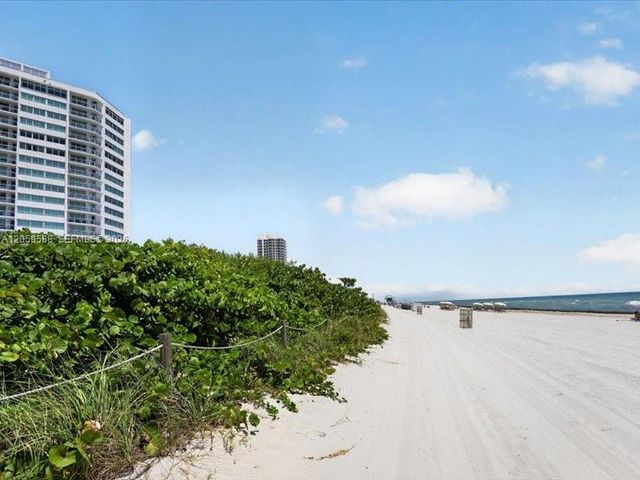 7135 Collins Avenue 331, Miami Beach, FL 33141