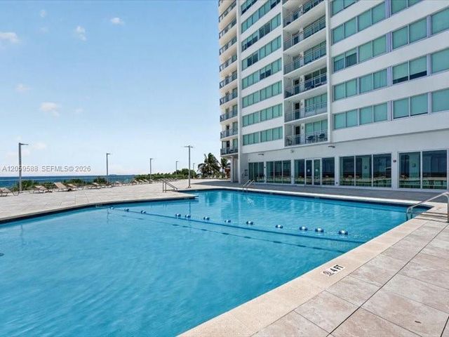 7135 Collins Avenue 331, Miami Beach, FL 33141