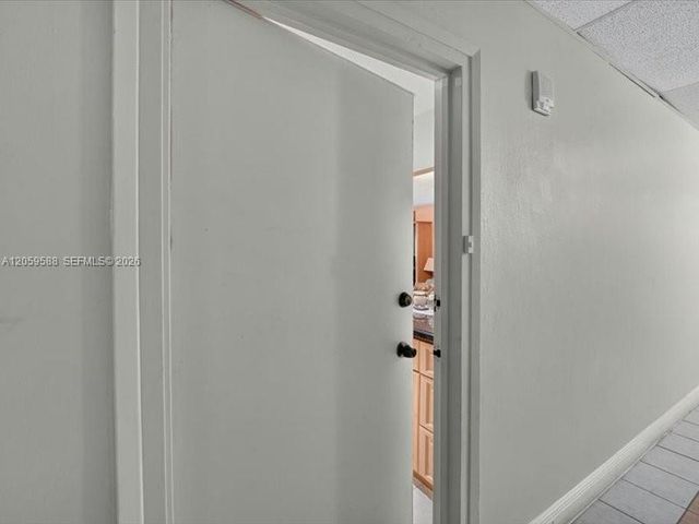 7135 Collins Avenue 331, Miami Beach, FL 33141