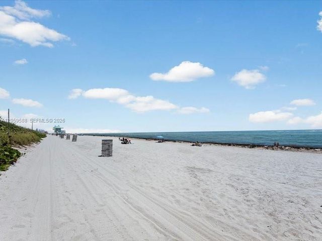 7135 Collins Avenue 331, Miami Beach, FL 33141