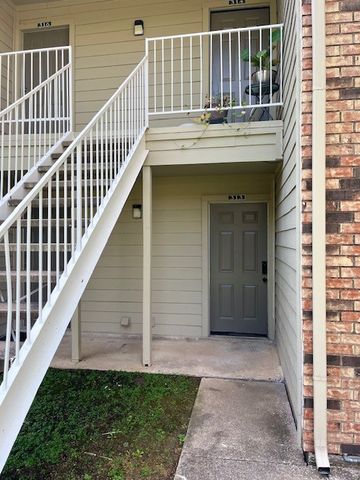 2200 E Trinity Mills Road 313, Carrollton, TX 75006