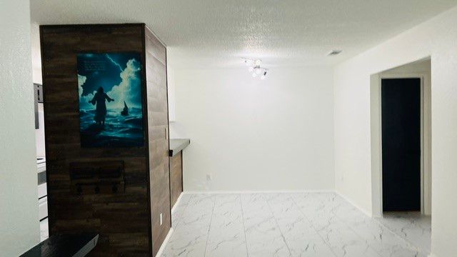 2200 E Trinity Mills Road 313, Carrollton, TX 75006