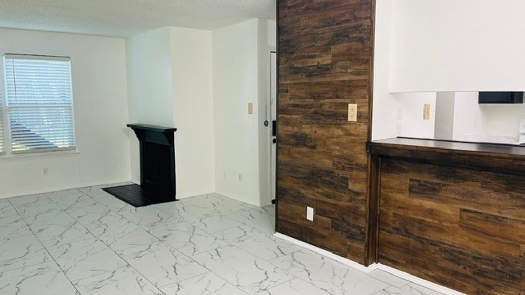 2200 E Trinity Mills Road 313, Carrollton, TX 75006 — photo 4