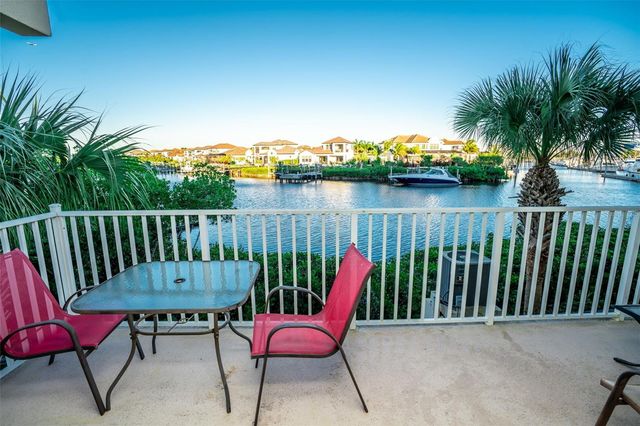 465 BAHIA BEACH BOULEVARD, Ruskin, FL 33570