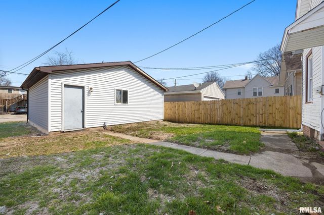 425 HERMAN Street, Pekin, IL 61554