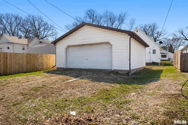 425 HERMAN Street, Pekin, IL 61554