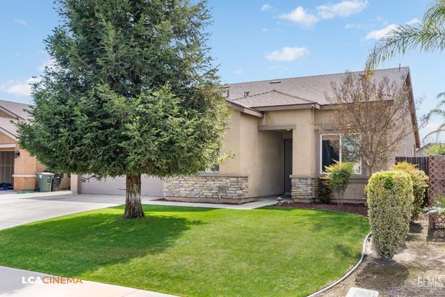 9015 Autumn Sunset Drive, Bakersfield, CA 93311