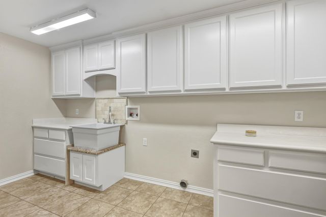 904 County Road 3341, Paradise, TX 76073