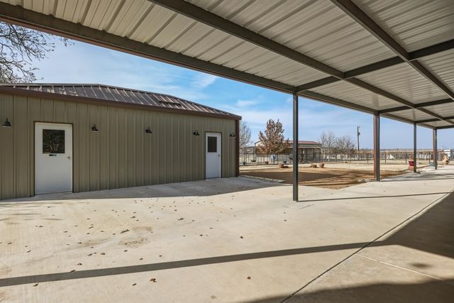 904 County Road 3341, Paradise, TX 76073