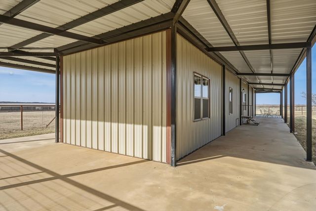 904 County Road 3341, Paradise, TX 76073