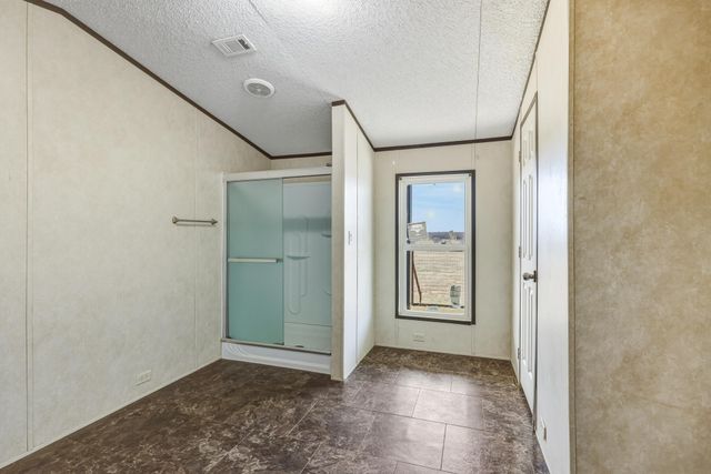 904 County Road 3341, Paradise, TX 76073