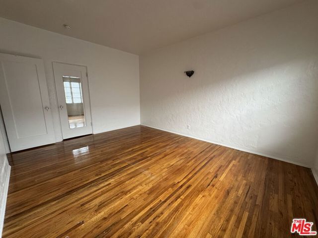 123 N Swall Drive, Los Angeles, CA 90048