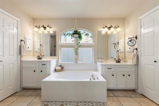 756 Forest Lane Drive, Conroe, TX 77302