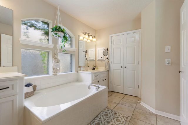 756 Forest Lane Drive, Conroe, TX 77302