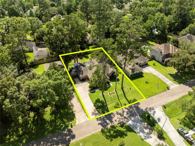 756 Forest Lane Drive, Conroe, TX 77302
