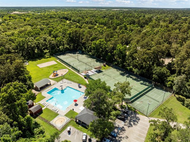 756 Forest Lane Drive, Conroe, TX 77302