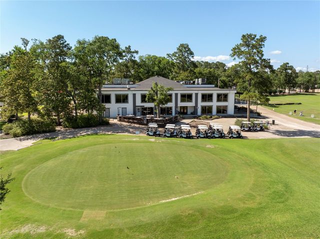 756 Forest Lane Drive, Conroe, TX 77302