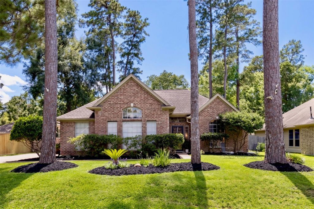 756 Forest Lane Drive, Conroe, TX 77302