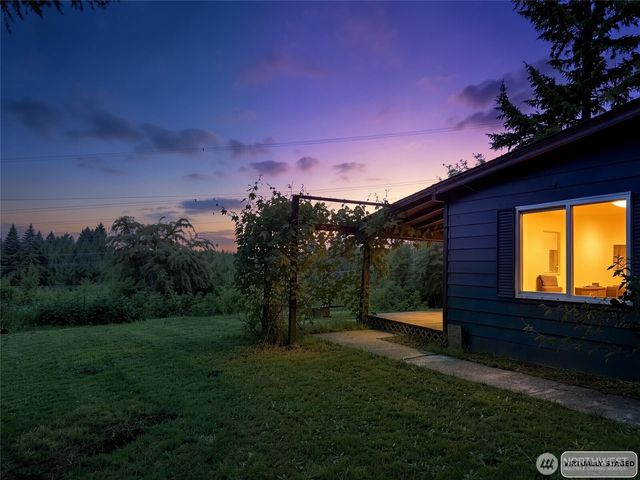 1015 Coal Creek, Chehalis, WA 98532
