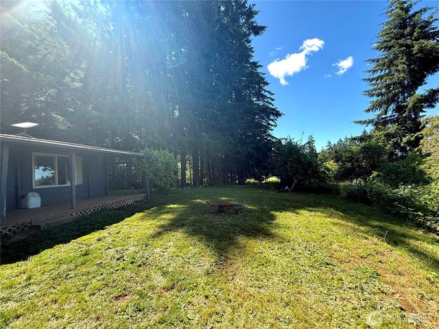 1015 Coal Creek, Chehalis, WA 98532