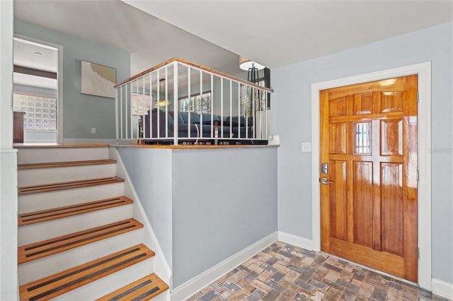 6515 DIMARCO ROAD, Tampa, FL 33634