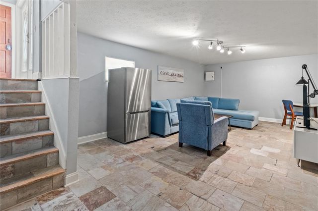 6515 DIMARCO ROAD, Tampa, FL 33634