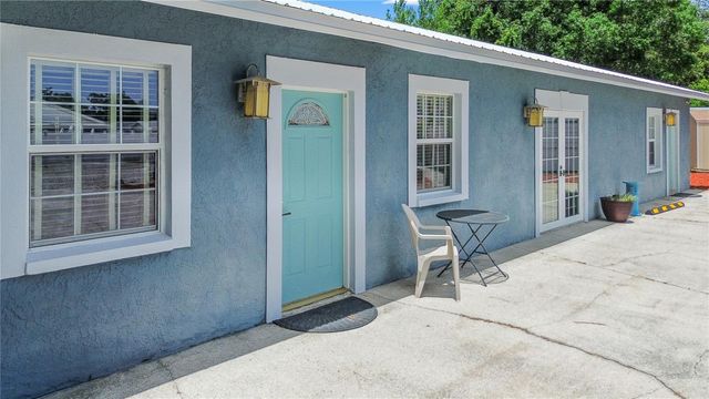 6515 DIMARCO ROAD, Tampa, FL 33634