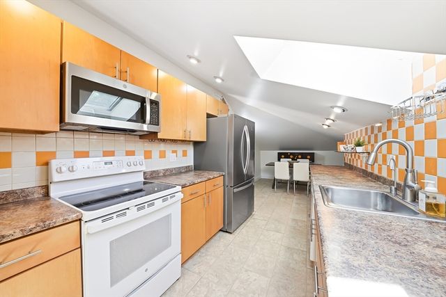 1475 Massachusetts Ave 463, Lexington, MA 02420