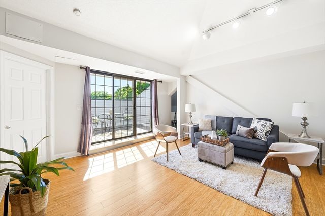 1475 Massachusetts Ave 463, Lexington, MA 02420