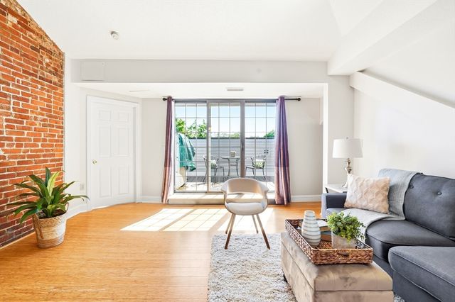 1475 Massachusetts Ave 463, Lexington, MA 02420