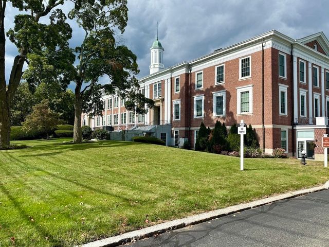 1475 Massachusetts Ave 463, Lexington, MA 02420