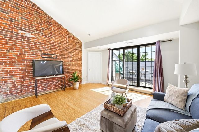 1475 Massachusetts Ave 463, Lexington, MA 02420