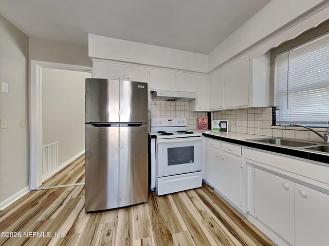 1846 GROVE PARK Drive, Orange Park, FL 32073