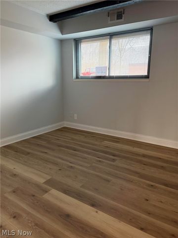 911 Canyon View Road 112, Northfield, OH 44067