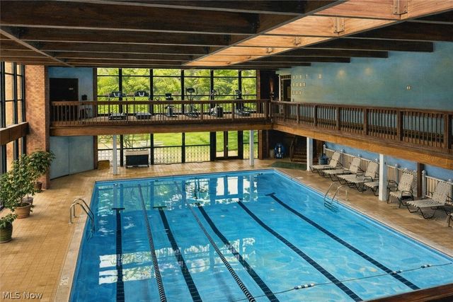 911 Canyon View Road 112, Northfield, OH 44067