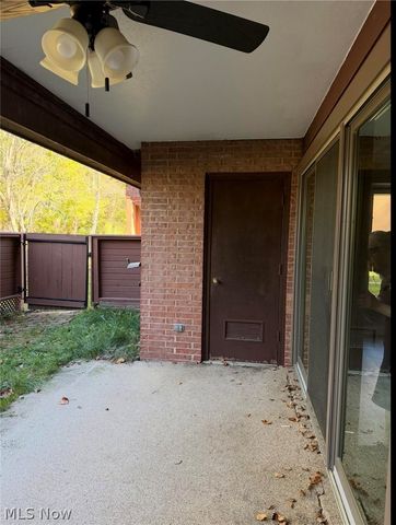 911 Canyon View Road 112, Northfield, OH 44067