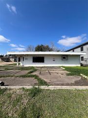 400 Blume Road, Rosenberg, TX 77471