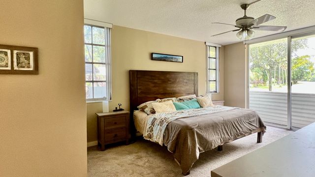 4017 N CYPRESS Drive 101, Pompano Beach, FL 33069