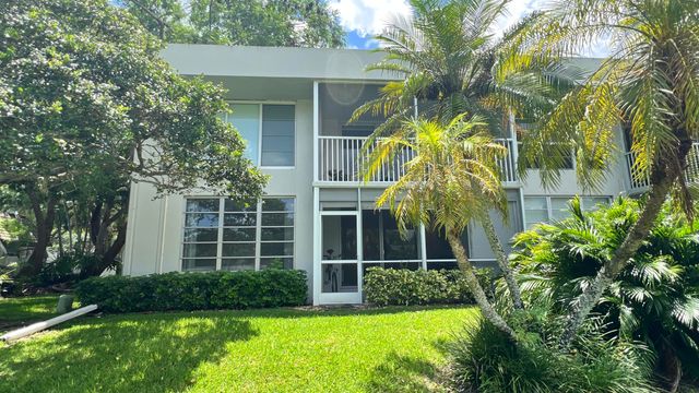 4017 N CYPRESS Drive 101, Pompano Beach, FL 33069