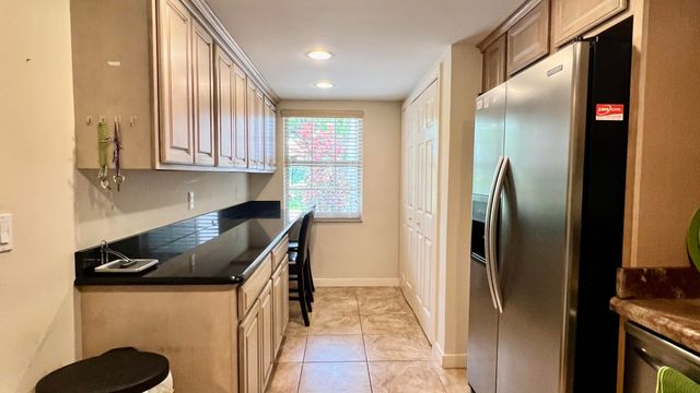 4017 N CYPRESS Drive 101, Pompano Beach, FL 33069