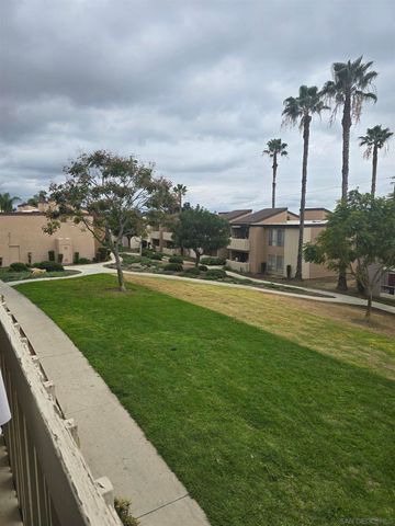 1050 Rock Springs Rd 240, Escondido, CA 92026