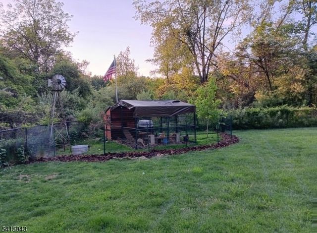 81 Ridge Rd, Independence Twp., NJ 07840