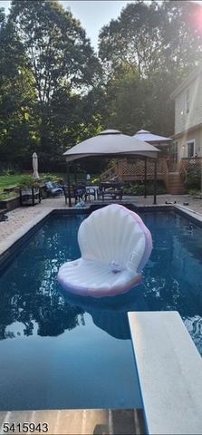 81 Ridge Rd, Independence Twp., NJ 07840