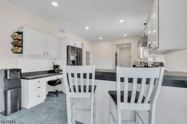 81 Ridge Rd, Independence Twp., NJ 07840