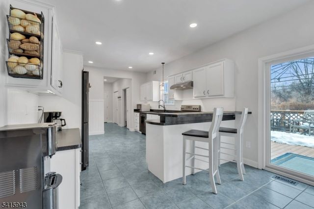 81 Ridge Rd, Independence Twp., NJ 07840