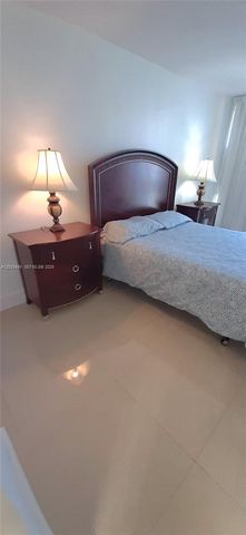16919 N Bay Rd 608, Sunny Isles Beach, FL 33160