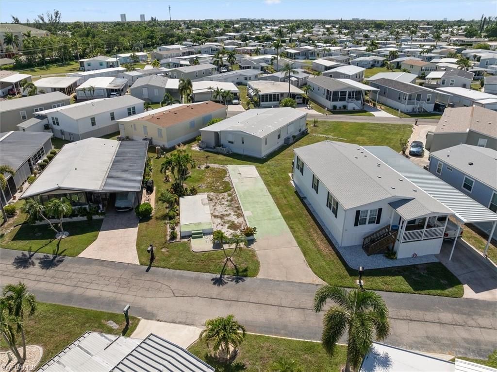 280 Yorkshire AVE, FORT MYERS, FL 33908 — exterior
