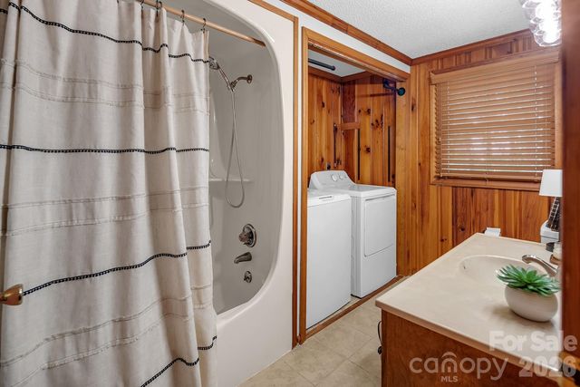 49294 Wood Land Drive, Norwood, NC 28128